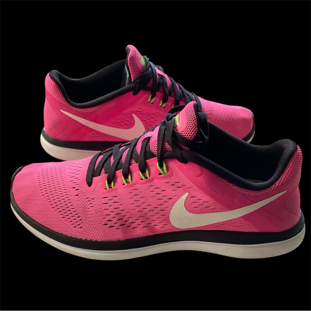 Nike Women's Flex 2016 Run
Running Athletic Shoes Pink/Black/Green